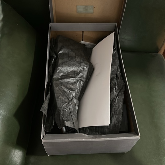 Men’s Black Leather Loafers - Picture 4 of 5